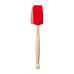 ESPATULA LE CREUSET CEREZA ( 28,5 cm - Cereza - Resistente ao calor até 250ºC - A cabeça... )